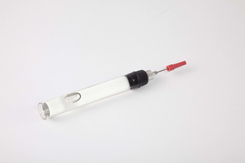 PRECISION OILER 1 Needle